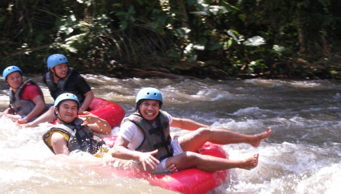 Bali Tubing dan Camping Ubud Camp 2 Days 1 Night