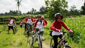 Bali Amazing Race Ubud Camp Full Day – Cycling & Rafting 02