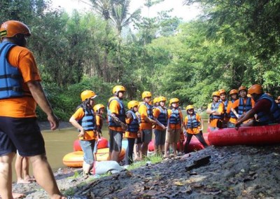 Tubing di Bali Sungai Ayung Bogasari Surabaya 07