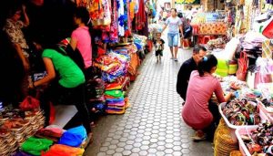 Objek Wisata di Ubud Pasar Seni Sukawati
